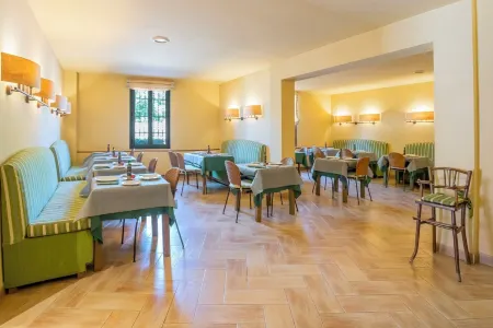 Sant Jordi Отели в г. Виньольс-и-эльс-Арс