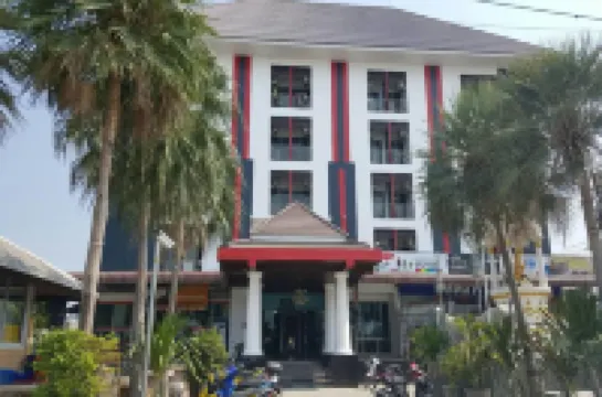 Thanarom Place Hotels in Phan Thong