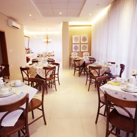 Lirio d'Água Hotel