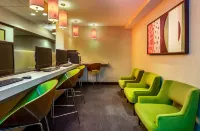 Crowne Plaza CHICAGO OHARE HOTEL & CONF CTR by IHG - de negocios
