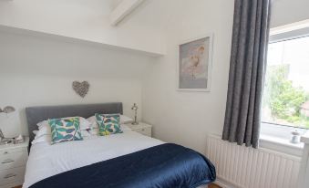 The Penthouse Canterbury - Cathedral View