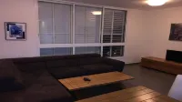 Luxury Apt Heart  Bat-Yam 3 m Walk Beach