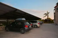 Tsokas Hotel - 駐車場