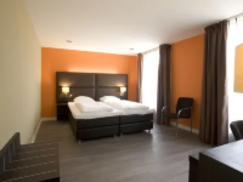 Hotel Roermond Next Door Hotels in Roermond