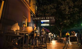 Sporties Hotel