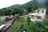 Hi-Scene Resort Hotels in Suan Phueng District