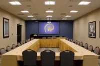 Rosen Inn at Pointe Orlando - business