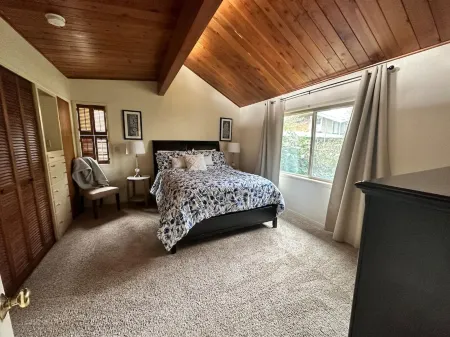 Medford Home and 2 Condos with Pool