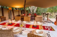 Mukambi Fig Tree Bush Camp – All Inclusive - breakfast