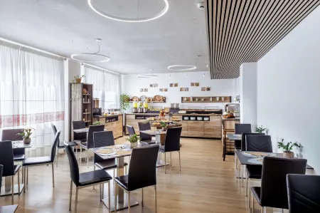 Best Western Hotel Residence Italia Отели в г. Selargius