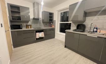 Quartz Apartment in Cambridge