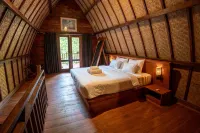 RaCottage Mandalika Hotels in Sengkol