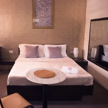 Hotel Turista Canlubang