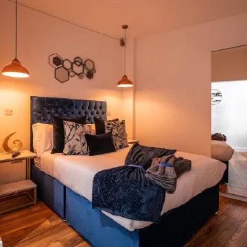 Manhattan Luxury Suites