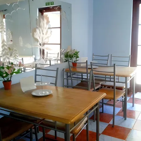 Olympia Inn Hotel Отели рядом с достопримечательностью «Фулхэм»