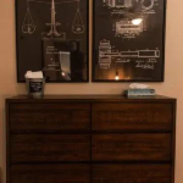 Escape to a Restored 1920s East Waco Bungalow