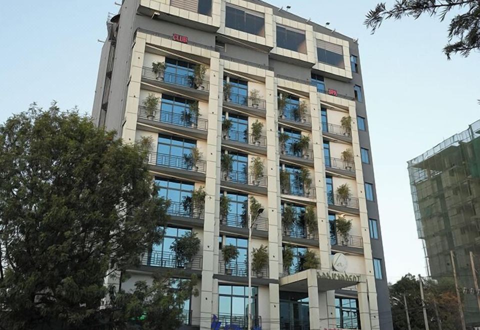 hotel overview picture