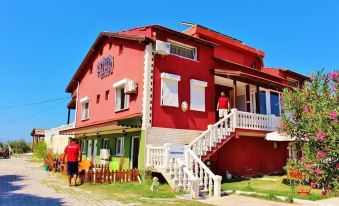 Ciftlik Hotel