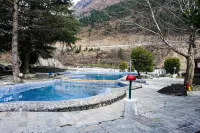 Apple Valley Resort - Kolam Atas Bumbung