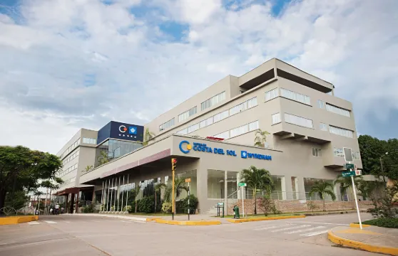 普卡爾帕太陽海岸温德姆酒店