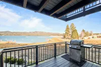 Lakehouse Retreat