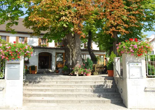 Hotel Gasthof Groß Hotels in Bergkirchen