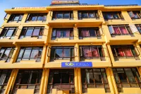 FabHotel Kashmir Hilltown