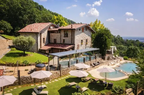 AGRITURISMO CA' FENILE Hotel a Alzano Lombardo