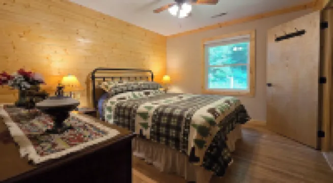 Yellow Creek Cabin