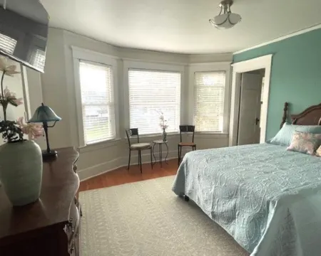 Relax Inn The Grove Hotels in Forest Grove