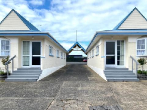 Beach Lodge Motels