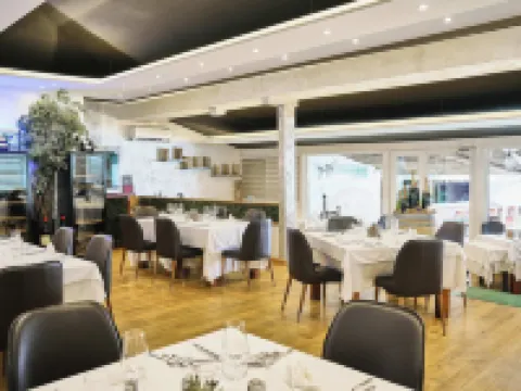 Roma Hotel Restaurant Hotels in Libreville