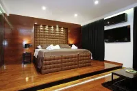 Deluxe Dino Room Hotels in Preko