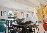 Downtown Single Malt Manor