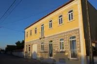 Casa Fonte Nova - Maison d'hôtes - Casa de Hospedes - ที่มีสระว่ายน้ำ