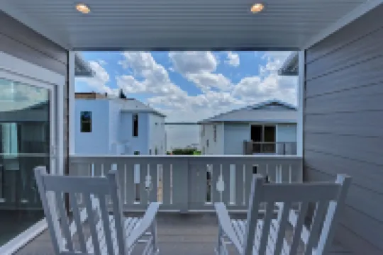 Mermaid's Landing Managed by Beach Retreats
