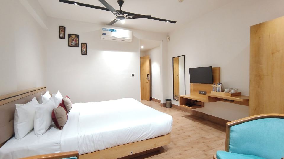 Aceotel Premier TK Morbi