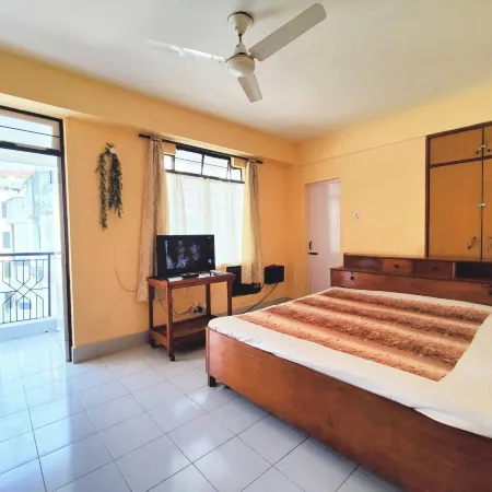 Cozy Guwahati Apartment With City & Mountain Views