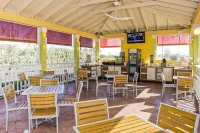 Sunshine Suites Resort