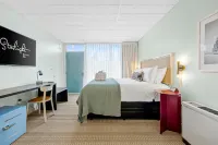 The Starlight Motor Inn
