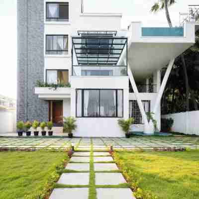 The Serene Shores Hotel Exterior