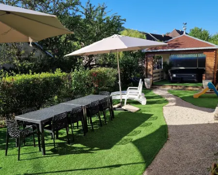 Chambres d'hôtes Une Autre Maison Hotels in Jura