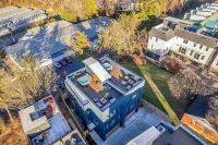 4 Rooftop Decks 4 Hot Tubs Game Rooms & Sauna