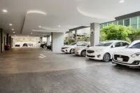 寧曼慕斯飯店 - 停車場