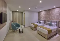 Grand Continent T Nagar - Balkon
