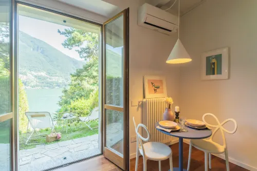 Oc Lake Love by Rent All Como - Wifi