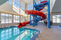 Comfort Inn & Suites Hotels in Valemount