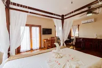 Hidden Jewel Boutique Hotel