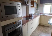 Room-homestay With Private Bathroom Hotels in A Barbanza