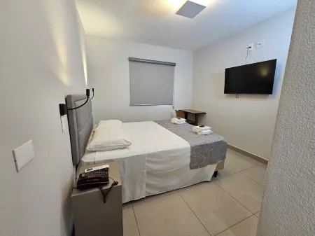 Optimum Plaza Hotel Отели в г. Монти-Алту